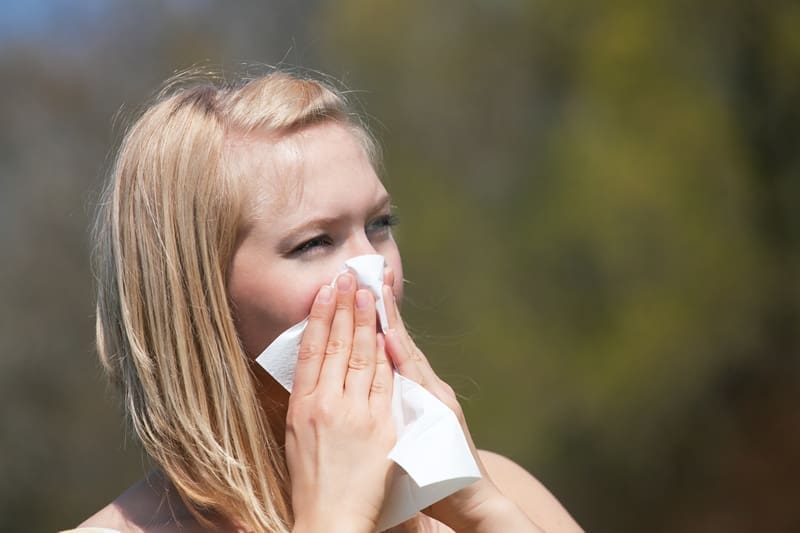 5 síntomas que pueden parecer alergia pero que son algo peor